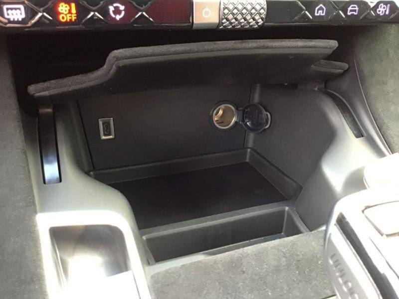 DS DS 7 BlueHDi 130 EAT8 Performance Line