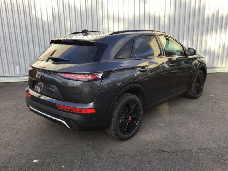 DS DS 7 BlueHDi 130 EAT8 Performance Line