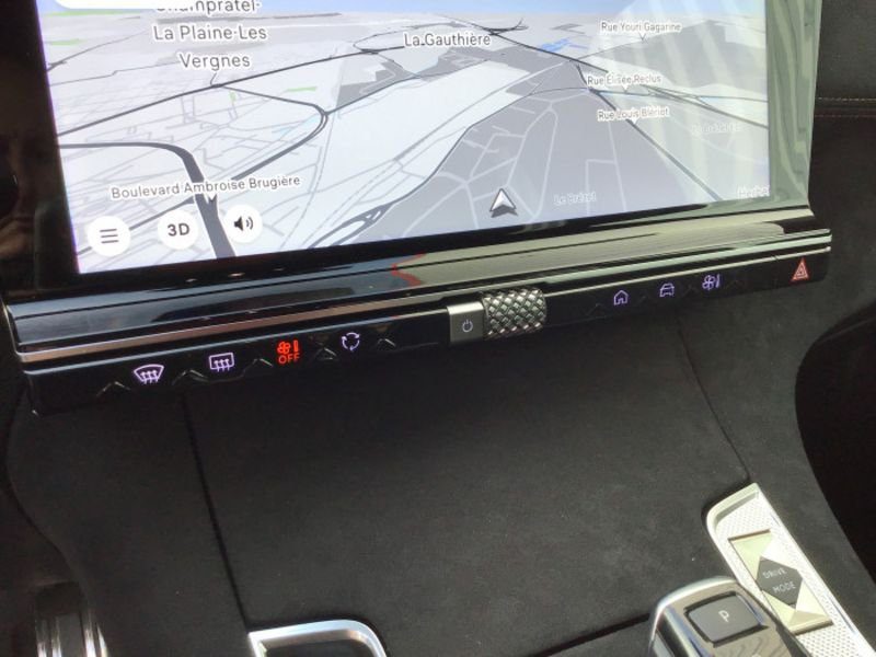 DS DS 7 BlueHDi 130 EAT8 Performance Line