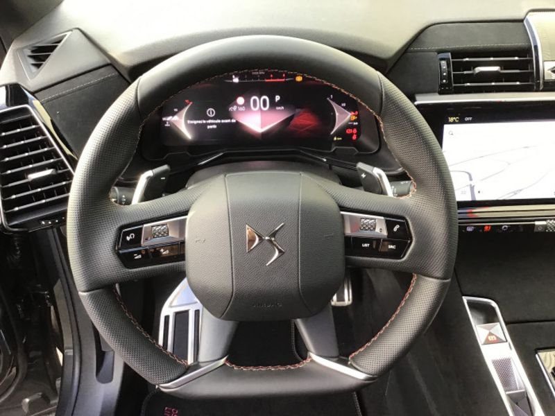 DS DS 7 BlueHDi 130 EAT8 Performance Line