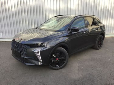 DS DS 7 BlueHDi 130 EAT8 Performance Line