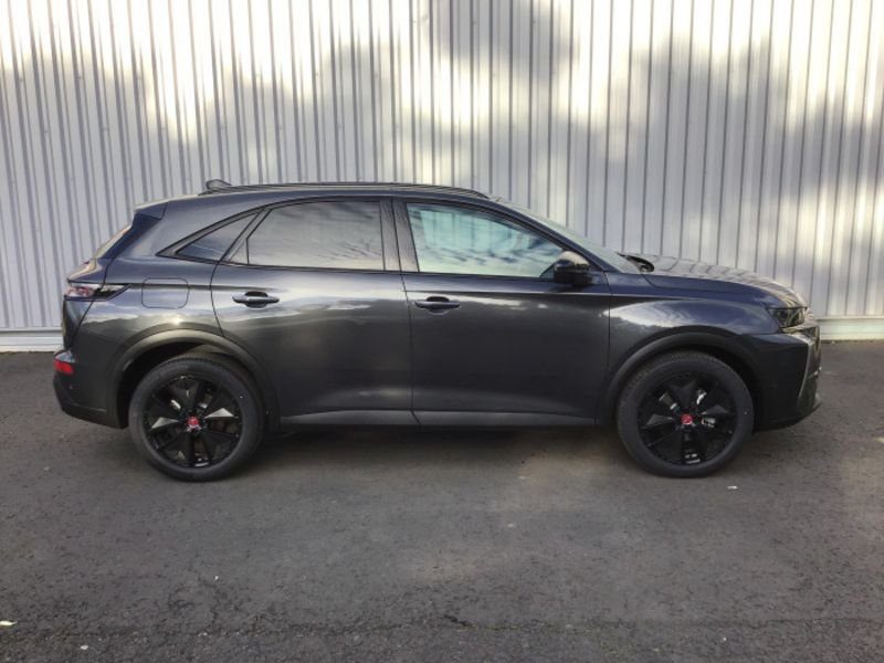 DS DS 7 BlueHDi 130 EAT8 Performance Line