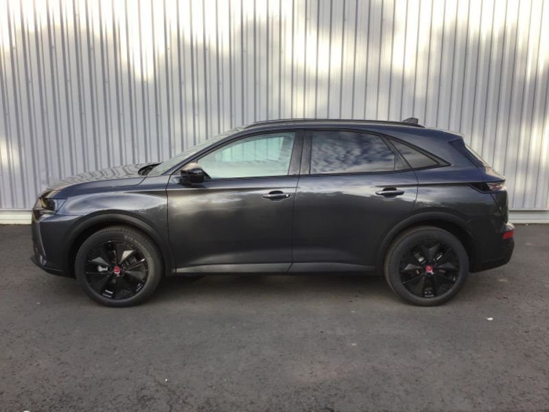 DS DS 7 BlueHDi 130 EAT8 Performance Line