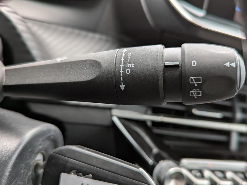 Peugeot 208 1.5 BlueHDi S&S - 100 II BERLINE Active