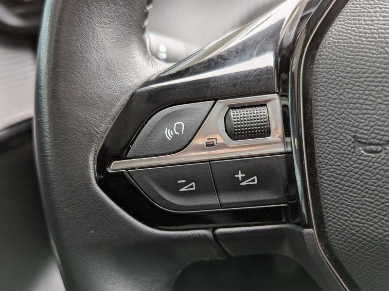 Peugeot 208 1.5 BlueHDi S&S - 100 II BERLINE Active