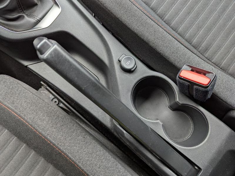 Peugeot 208 1.5 BlueHDi S&S - 100 II BERLINE Active