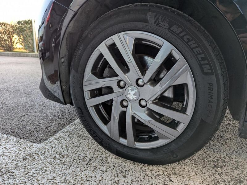 Peugeot 208 1.5 BlueHDi S&S - 100 II BERLINE Active Pack