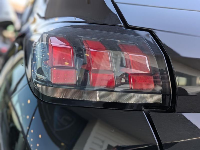 Peugeot 208 1.5 BlueHDi S&S - 100 II BERLINE Active Pack