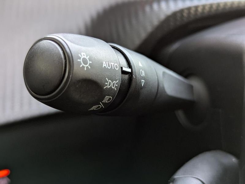 Peugeot 208 1.5 BlueHDi S&S - 100 II BERLINE Active Pack