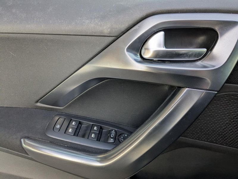 Peugeot 2008 1.5 BlueHDi S&S - 120 BV EAT6 Allure Business