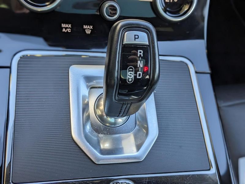 Land Rover Range Rover Evoque 2.0 P200 - BVA 2019 SE