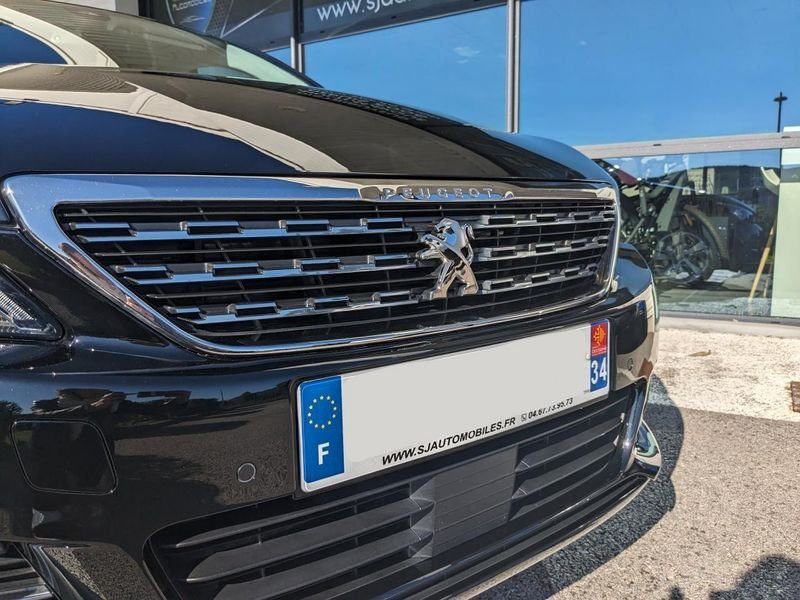 Peugeot 308 1.5 BlueHDi S&S - 130 BV EAT8 II BERLINE Tech Edition