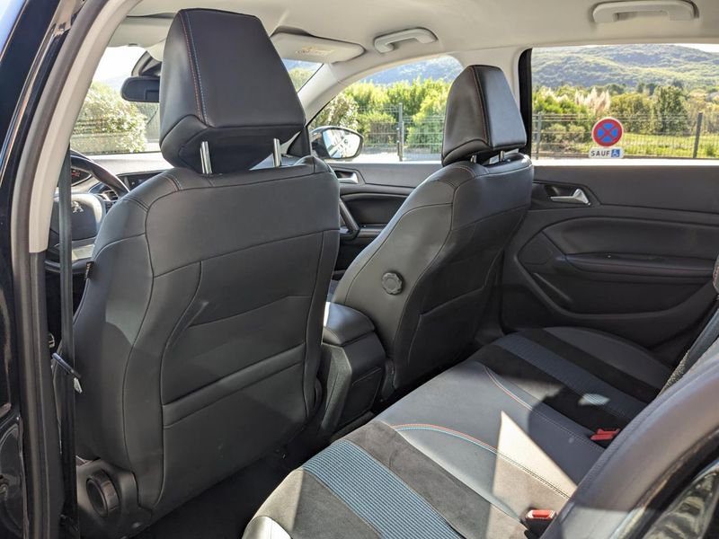 Peugeot 308 1.5 BlueHDi S&S - 130 BV EAT8 II BERLINE Tech Edition