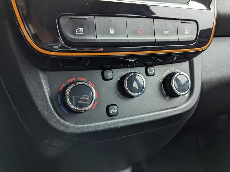 Dacia Spring - 45 Confort Plus