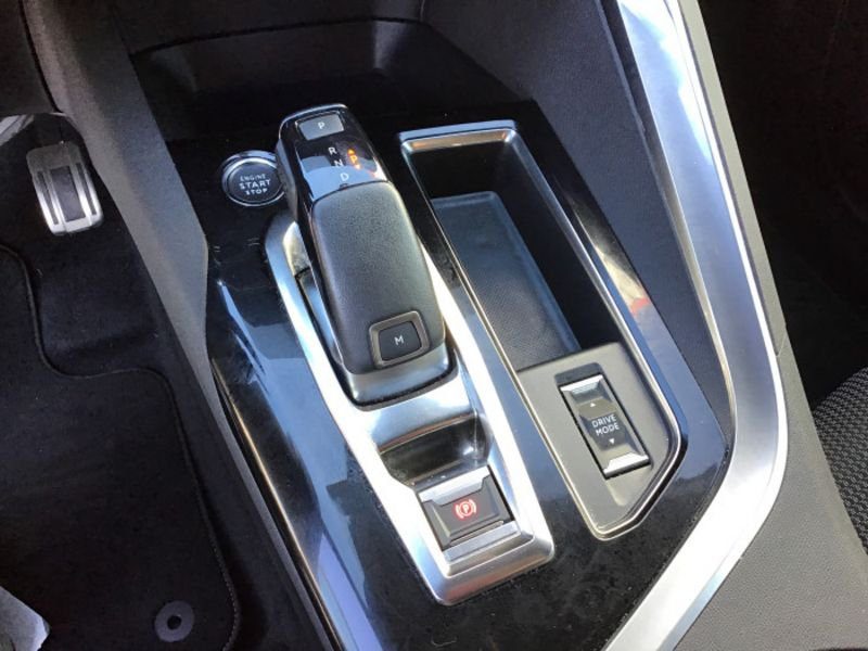 Peugeot 3008 BlueHDi 130ch S&S EAT8 GT