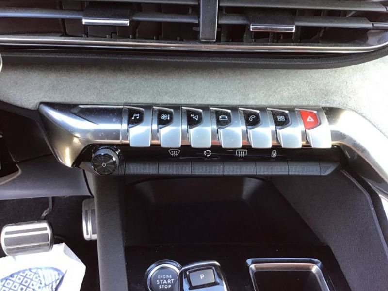 Peugeot 3008 BlueHDi 130ch S&S EAT8 GT