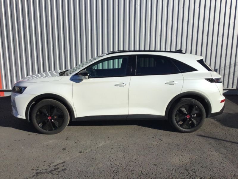 DS DS 7 BlueHDi 130 EAT8 Performance Line +