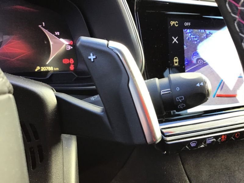 DS DS 7 BlueHDi 130 EAT8 Performance Line +