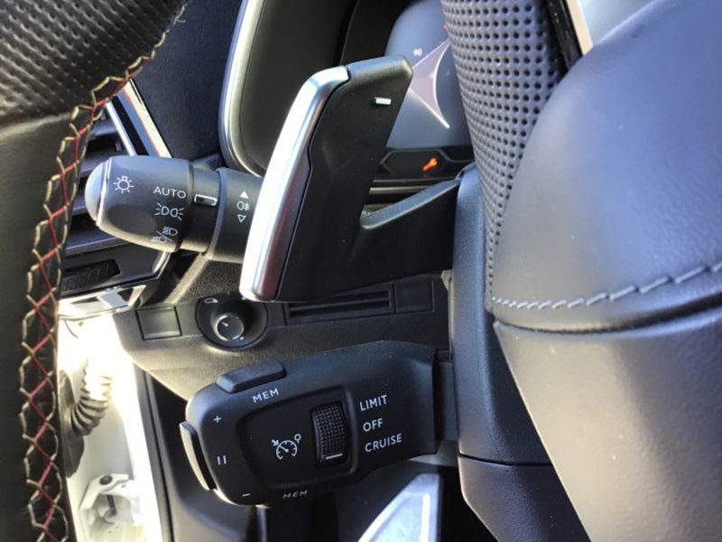 DS DS 7 BlueHDi 130 EAT8 Performance Line +