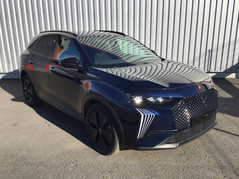 DS DS 7 BlueHDi 130 EAT8 Performance Line +