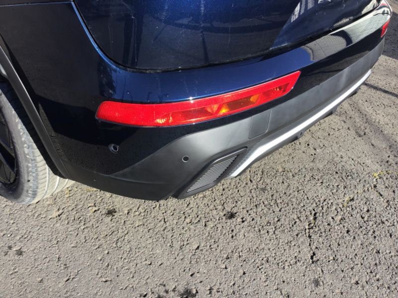 DS DS 7 BlueHDi 130 EAT8 Performance Line +