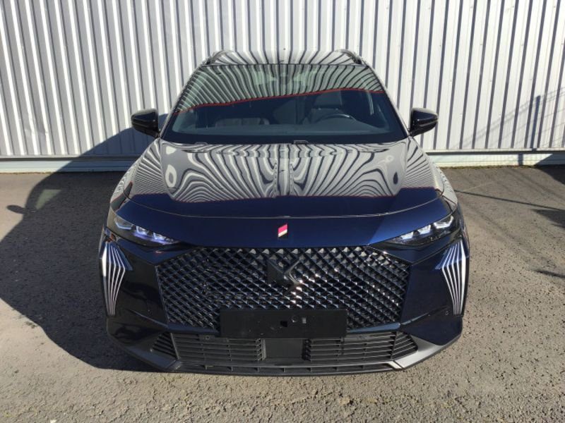 DS DS 7 BlueHDi 130 EAT8 Performance Line +