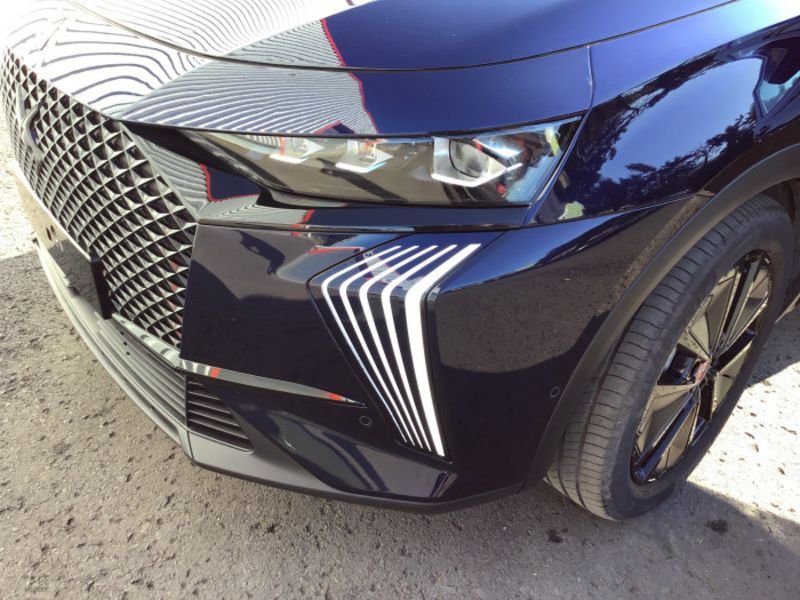 DS DS 7 BlueHDi 130 EAT8 Performance Line +