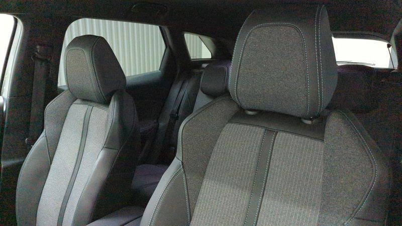 Peugeot 3008 Hybrid 136 e-dcs6 allure pack + hayon mains libres + angles morts