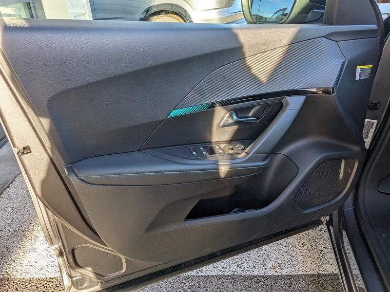 Peugeot 2008 1.5 BlueHDi S&S - 130 BV EAT8 II GT