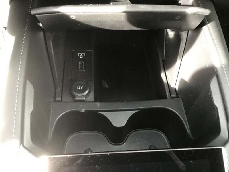 DS DS 4 PureTech 130 EAT8 Trocadero