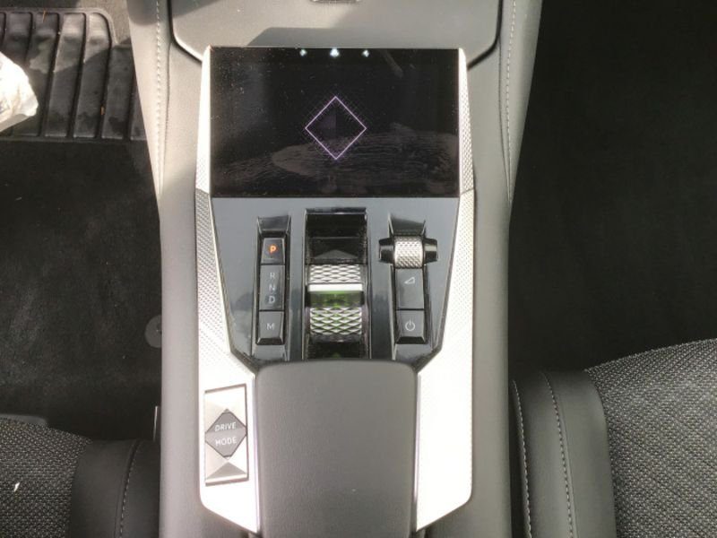 DS DS 4 PureTech 130 EAT8 Trocadero