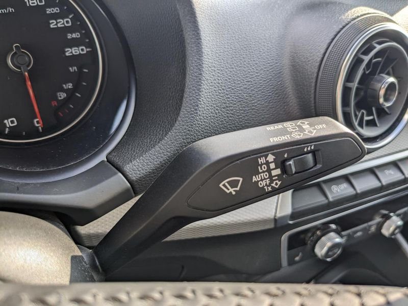 Audi Q2 1.0 30 TFSI - 116