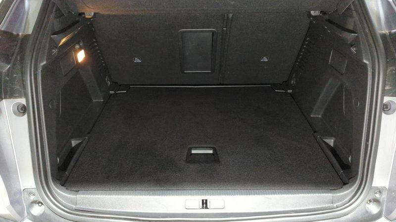 Peugeot 3008 Hybrid 136 e-dcs6 allure pack