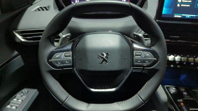 Peugeot 3008 Hybrid 136 e-dcs6 allure pack