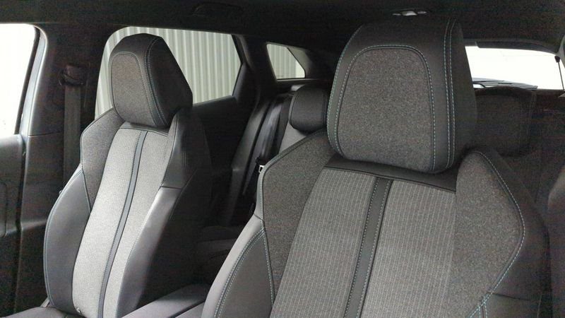 Peugeot 3008 Hybrid 136 e-dcs6 allure pack