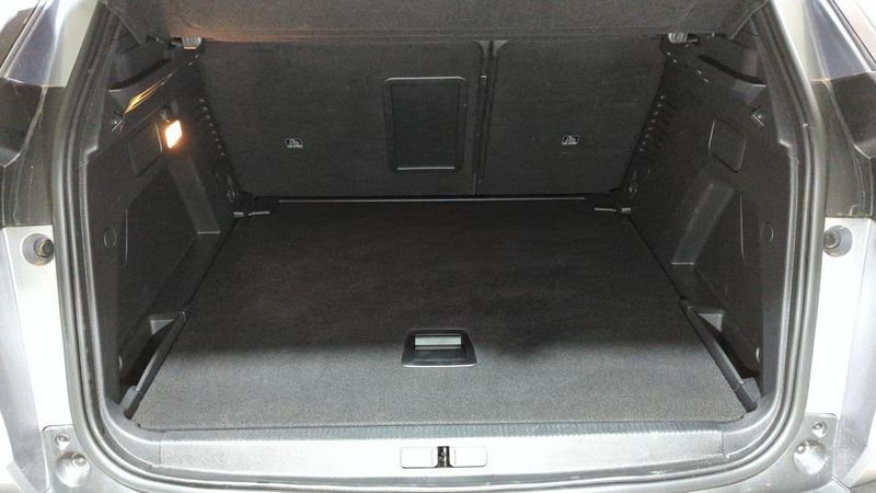 Peugeot 3008 Hybrid 136 e-dcs6 allure pack