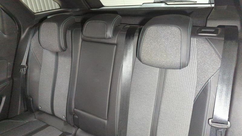 Peugeot 3008 Hybrid 136 e-dcs6 allure pack