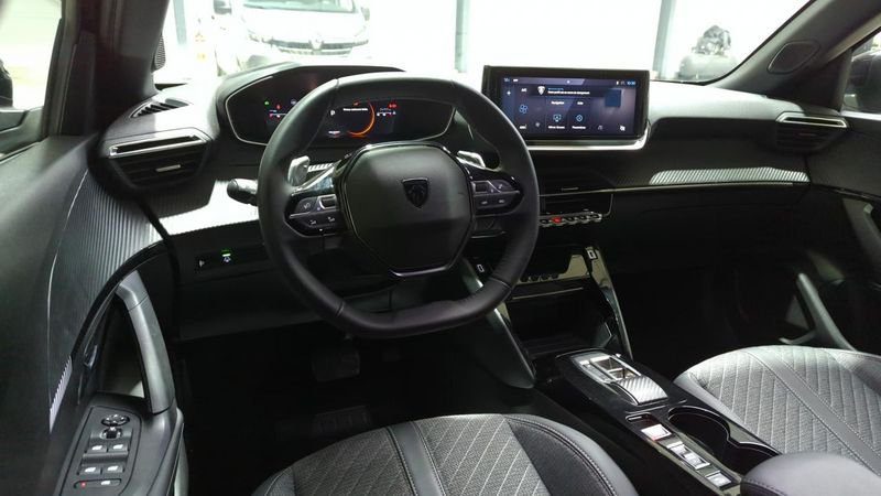 Peugeot 2008 nouveau Puretech 130 s&s eat8 allure + grip control + camera 360