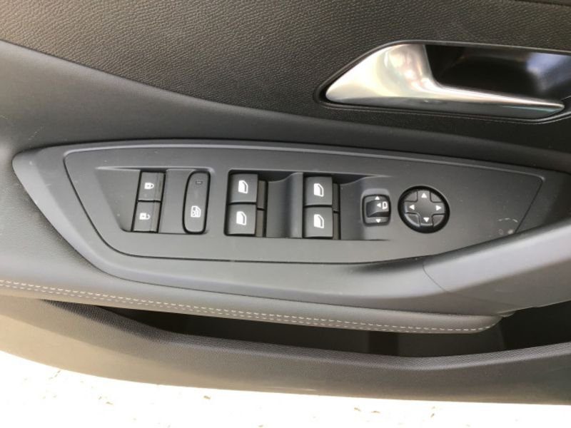 Peugeot 308 SW BlueHDi 130ch S&S EAT8 Allure Pack