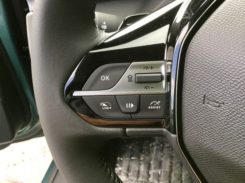 Peugeot 308 SW BlueHDi 130ch S&S EAT8 Allure Pack