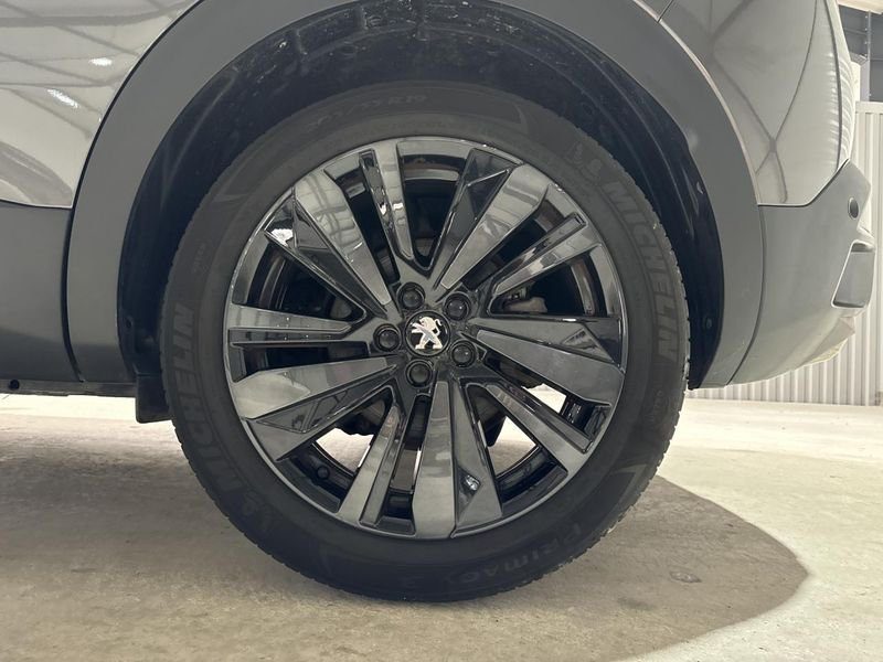 Peugeot 3008 Puretech 130ch s&s eat8 gt + sieges chauffants + hayon mains libres