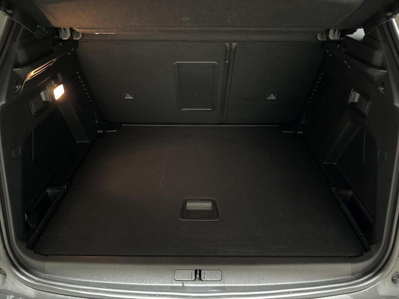Peugeot 3008 Puretech 130ch s&s eat8 gt + sieges chauffants + hayon mains libres