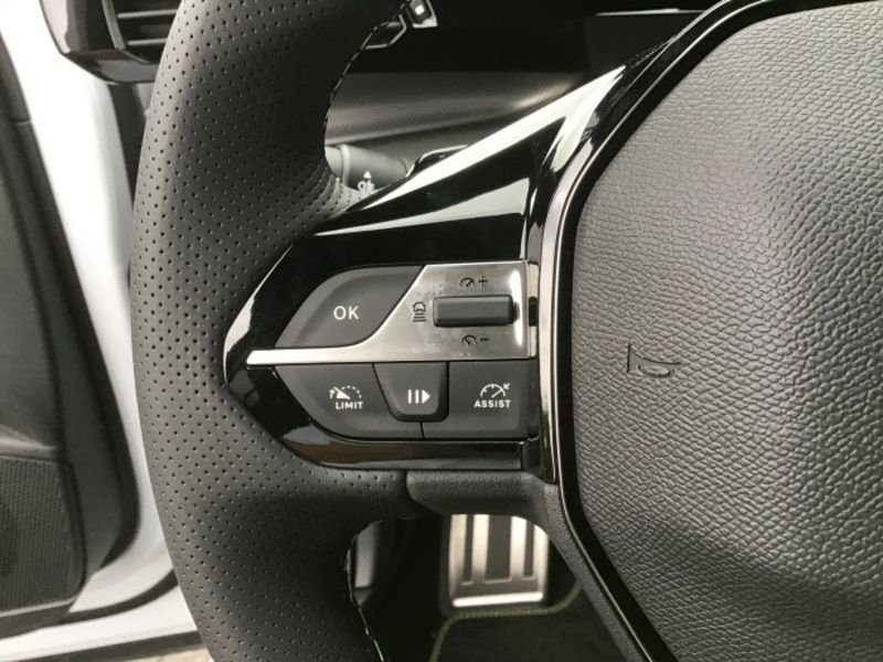 Peugeot 408 PureTech 130 ch S&S EAT8 GT