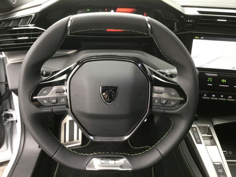 Peugeot 408 PureTech 130 ch S&S EAT8 GT