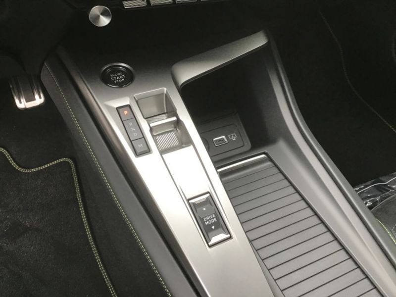 Peugeot 408 PureTech 130 ch S&S EAT8 GT