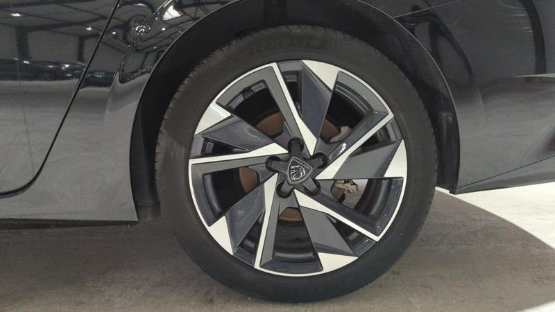 Peugeot 308 SW Bluehdi 130ch s&s eat8 allure pack + sieges chauffants