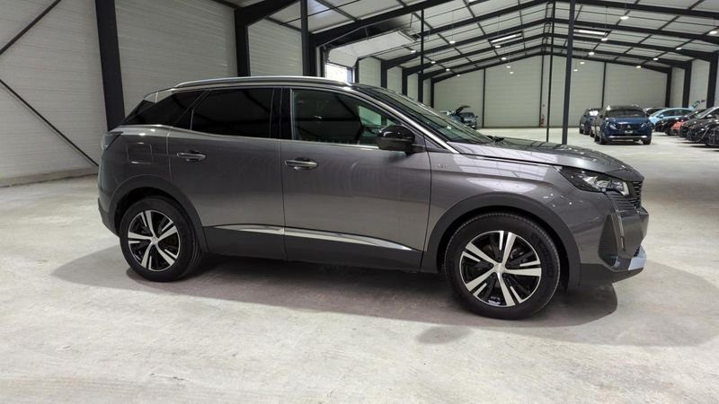 Peugeot 3008 Puretech 130ch s&s eat8 gt + sieges chauffants