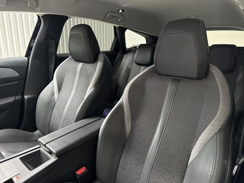 Peugeot 308 SW Bluehdi 130ch s&s eat8 allure pack + sieges chauffants