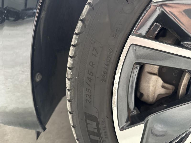 Peugeot 308 SW Bluehdi 130ch s&s eat8 allure pack + sieges chauffants