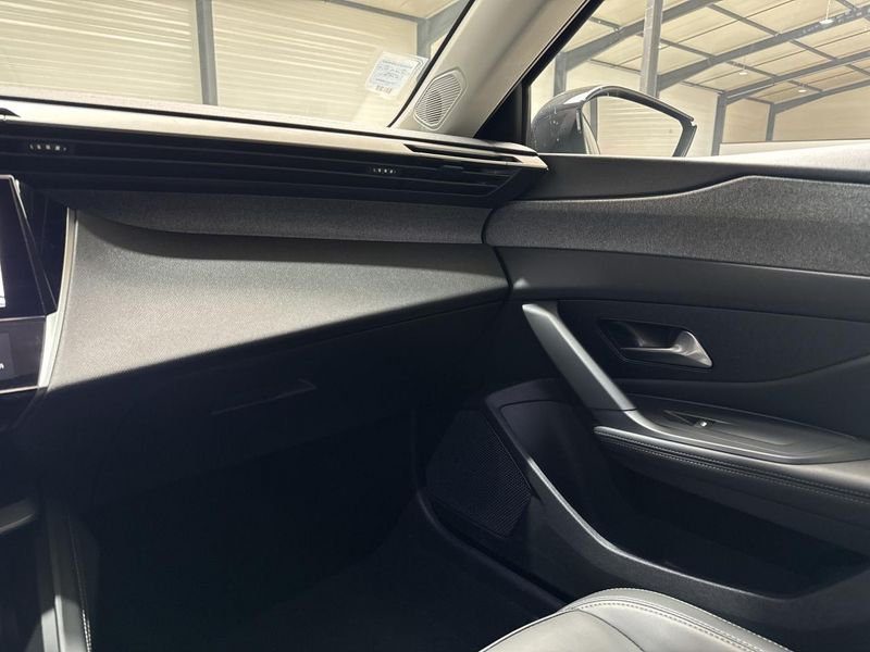 Peugeot 308 SW Bluehdi 130ch s&s eat8 allure pack + sieges chauffants